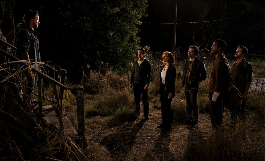 James Ransone, James McAvoy, Bill Hader, Jessica Chastain, Isaiah Mustafa y Jay Ryan en It: Capítulo 2