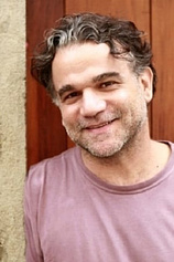 picture of actor Eduardo Moreira