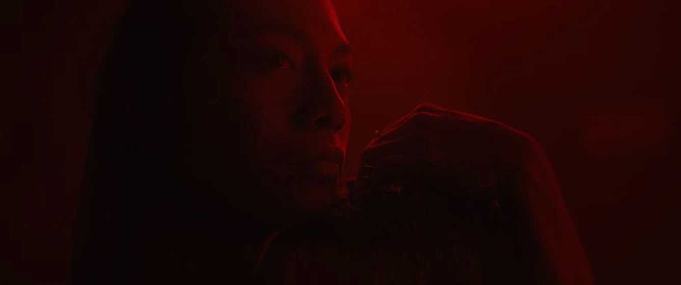 Alexandra Masangkay en el-hoyo