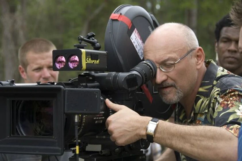 Frank Darabont en la-niebla-2007