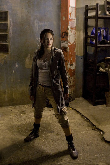 Kristin Kreuk en Street fighter: La leyenda