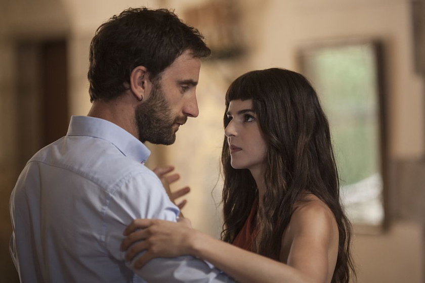 Clara Lago y Dani Rovira en Ocho Apellidos catalanes