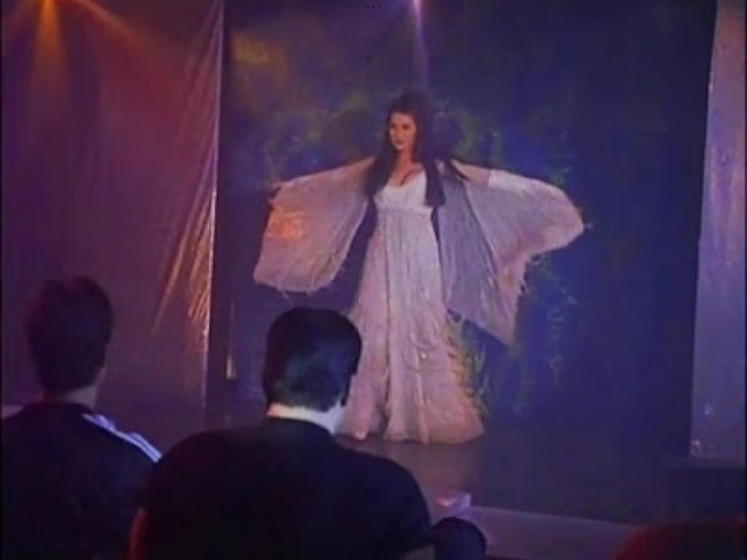 Venesa Talor en femalien-2