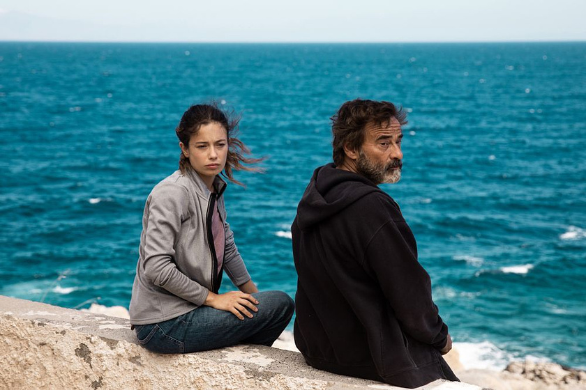 Eduard Fernández y Anna Castillo en Mediterráneo