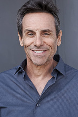 picture of actor Larry Romano