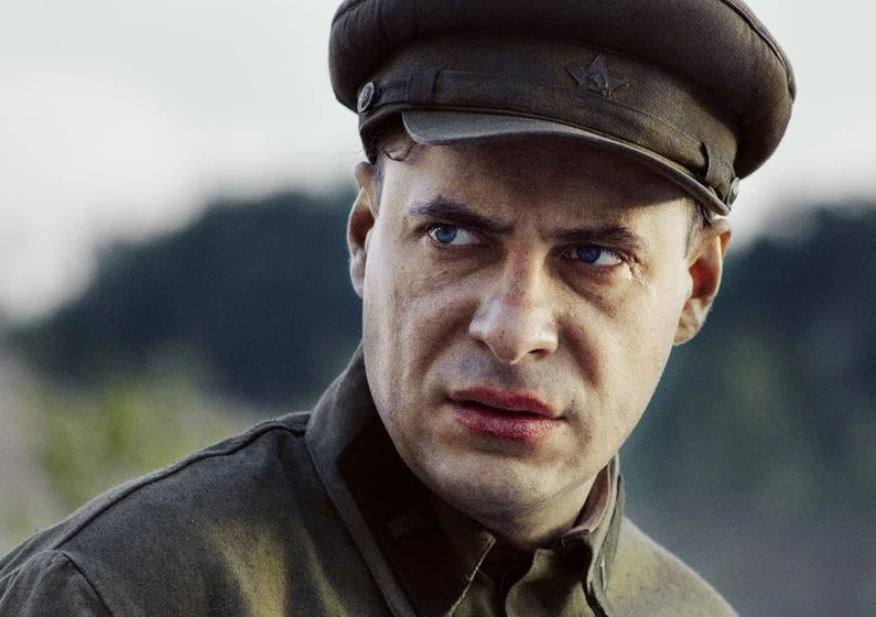 Evgeniy Tsyganov en la-batalla-por-sebastopol