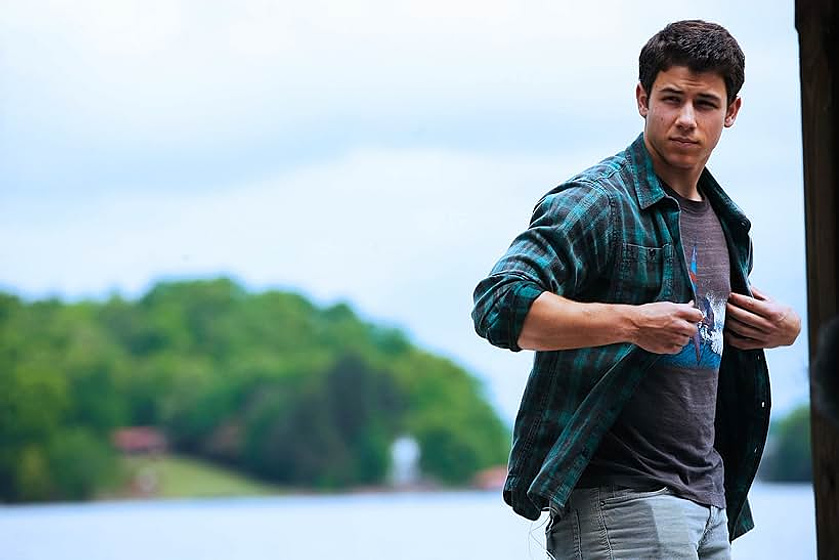 Nick Jonas en ten-cuidado-con-lo-que-deseas