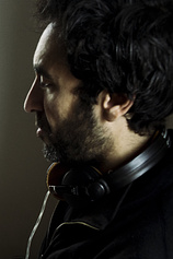 photo of person Amro Hamzawi