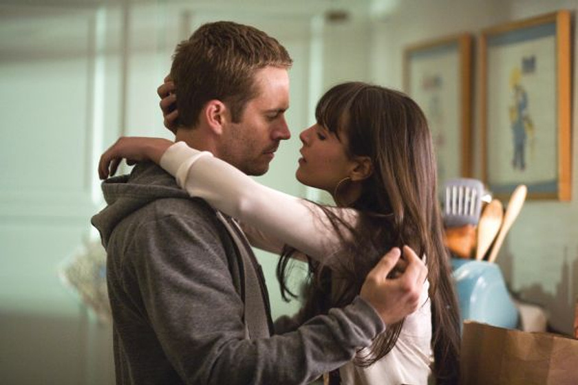 Paul Walker y Jordana Brewster en Fast and Furious. Aún Más Rápido
