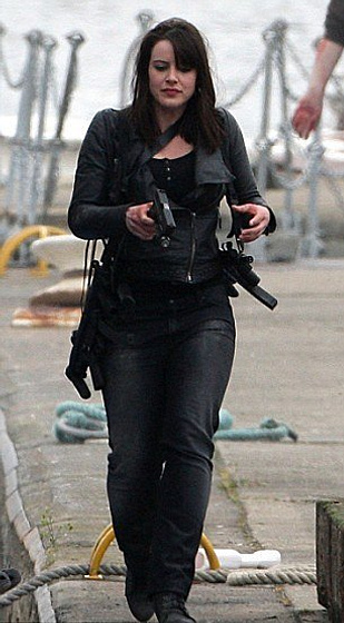 Michelle Ryan en Invasión Zombie