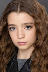 picture of actor Emma Pearson