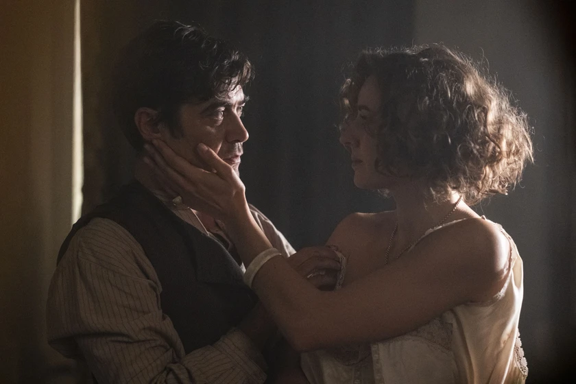 Riccardo Scamarcio y Antonia Desplat en modigliani-tres-dias-en-montparnasse