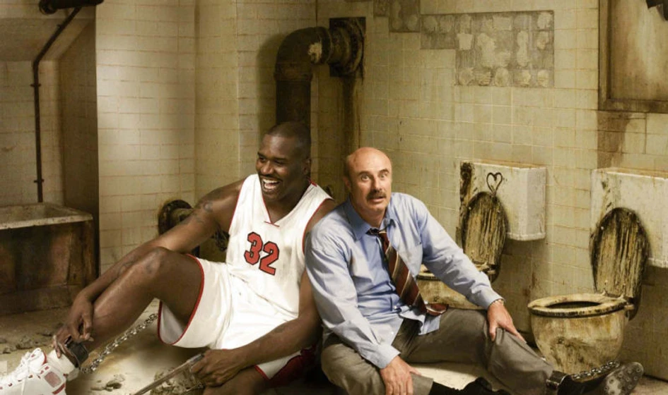 Shaquille O'Neal y Phil McGraw en Scary Movie 4