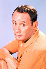 picture of actor Joey Bishop