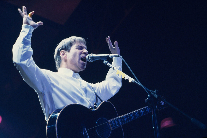 Paul Simon en In Restless Dreams. La Música de Paul Simon