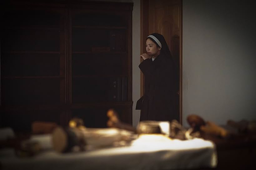 Song Hye-Kyo en Dark Nuns