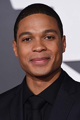 picture of actor Ray Fisher
