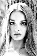 picture of actor Adrienne Larussa