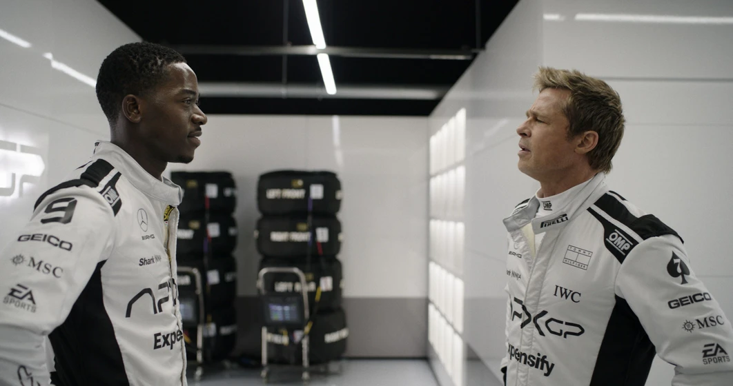Brad Pitt y Damson Idris en f1