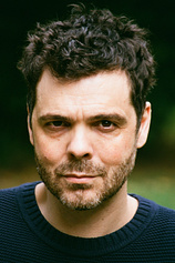 picture of actor Justin Avoth