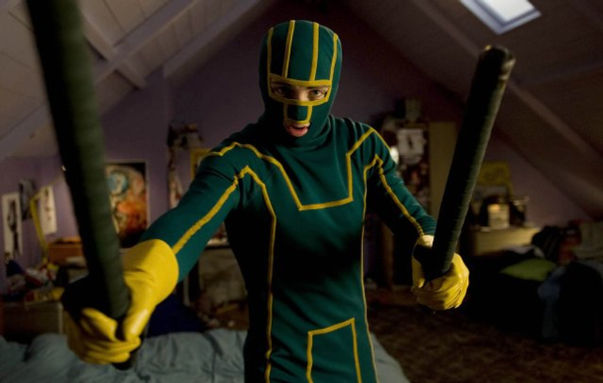 Aaron Taylor-Johnson en Kick-Ass. Listo para machacar