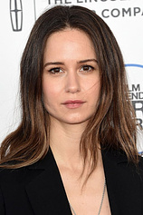 picture of actor Katherine Waterston