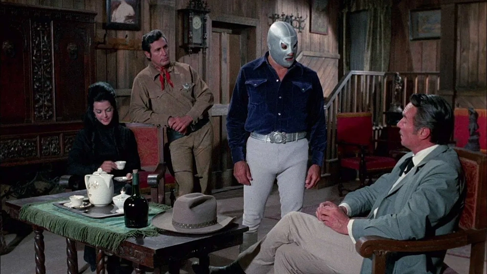 Carlos Agostí, Santo, Armando Silvestre y Mary Montiel en santo-contra-los-jinetes-del-terror