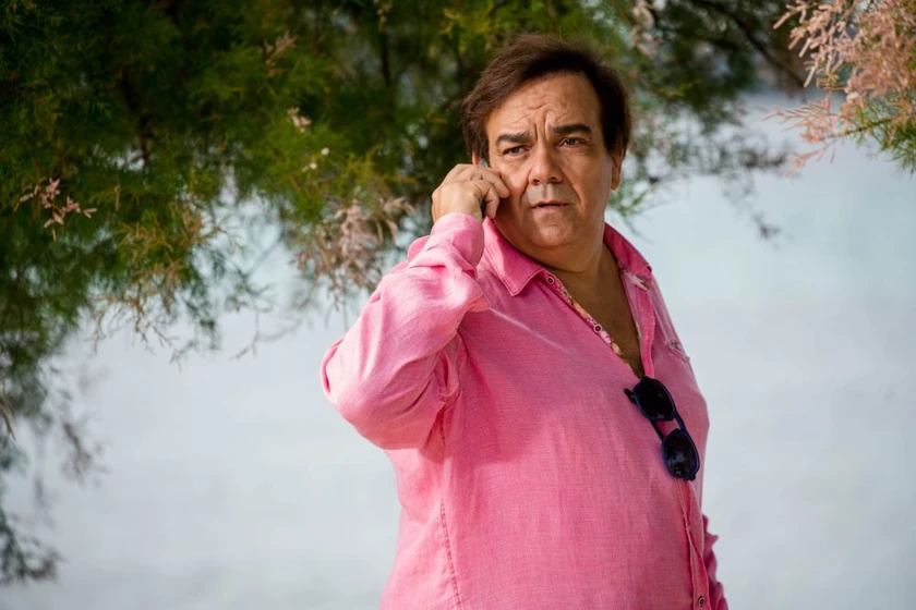 Didier Bourdon en alibi-com-agencia-de-enganos