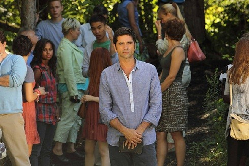 John Stamos en Secretos del Eden