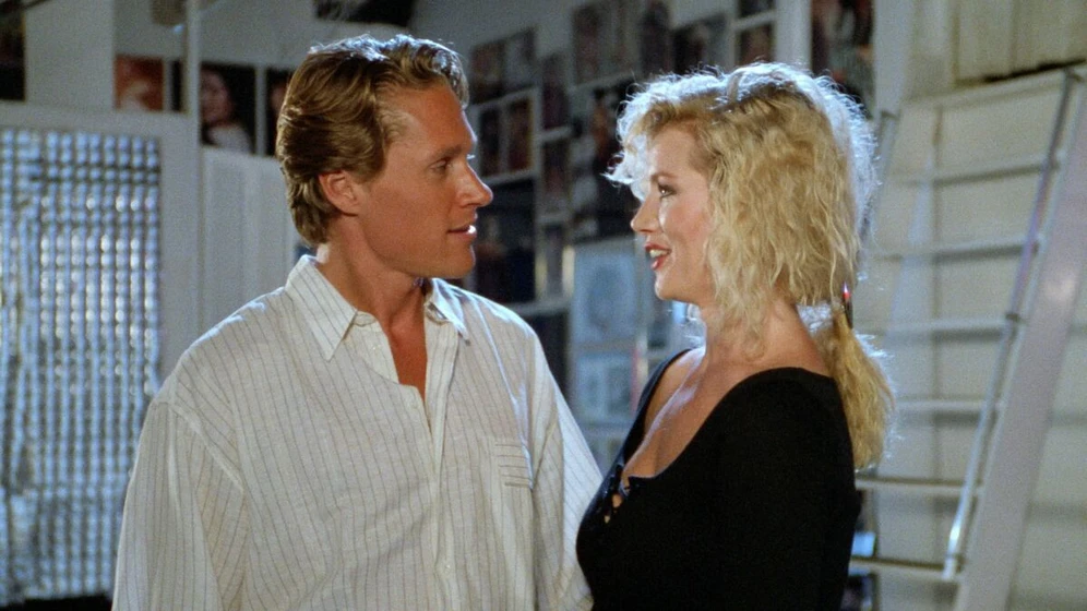Shannon Tweed y Jeff Lester en in-the-cold-of-the-night