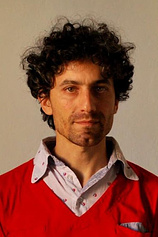 picture of actor Adrián Suárez