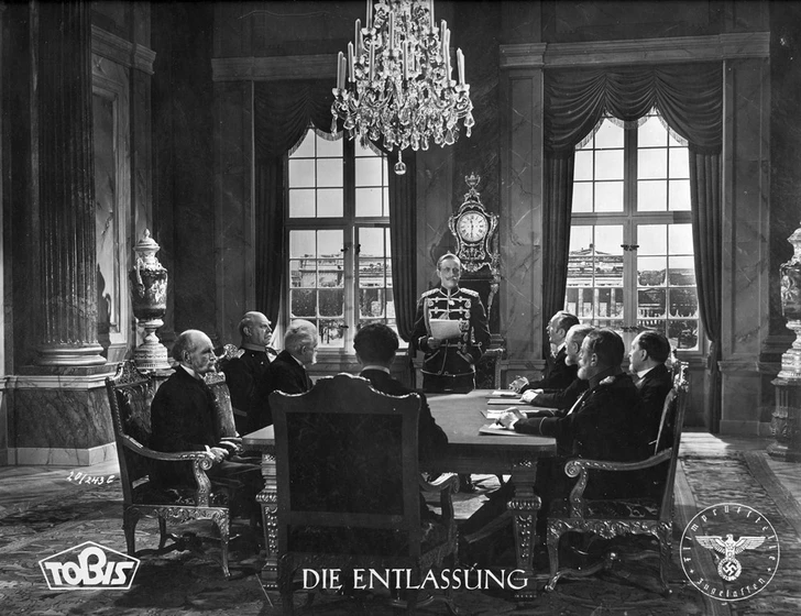 Imagen de the-dismissal