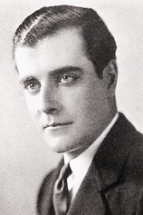 picture of actor W.E. Lawrence