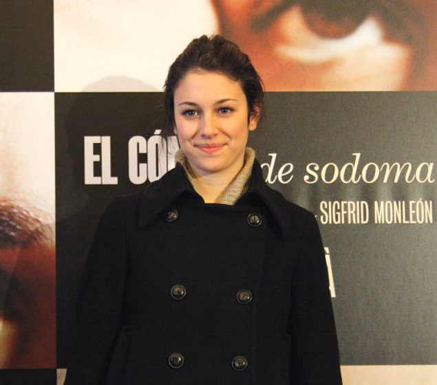 Blanca Suárez [I] en El Cónsul de Sodoma (PREMIERE.MADRID.DIC09)