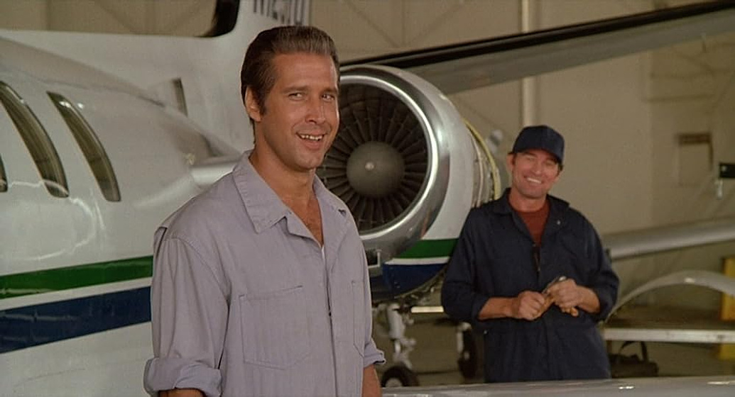 Chevy Chase y Burton Gilliam en Fletch: El Camaleón