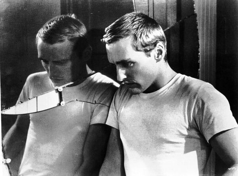 Dennis Hopper en Night Tide