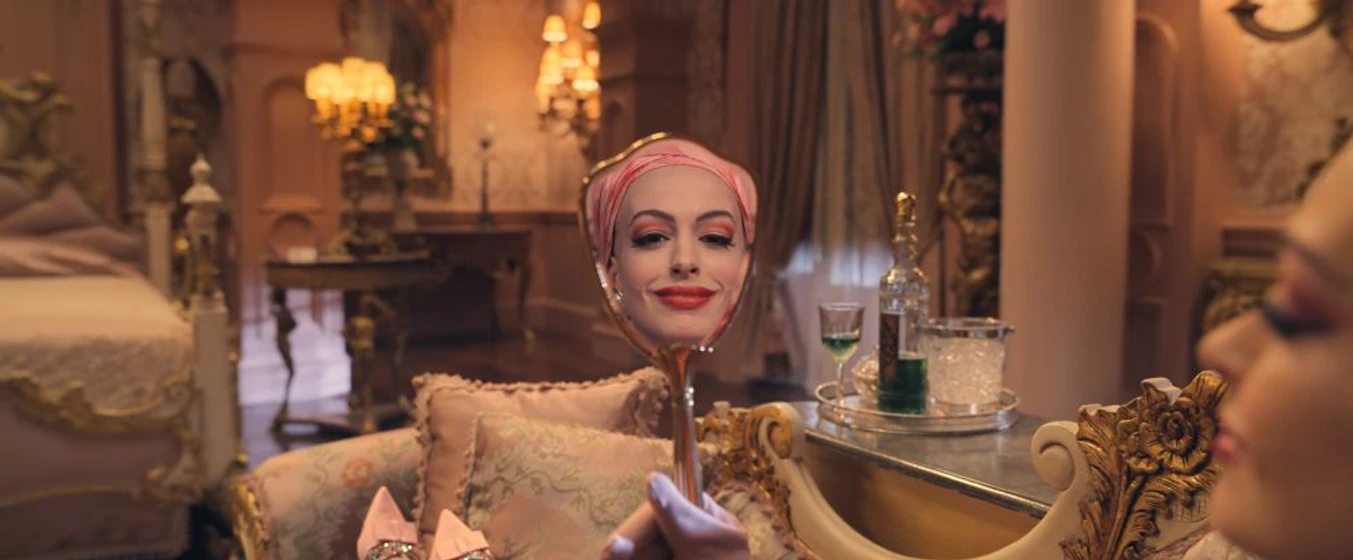 Anne Hathaway en las-brujas