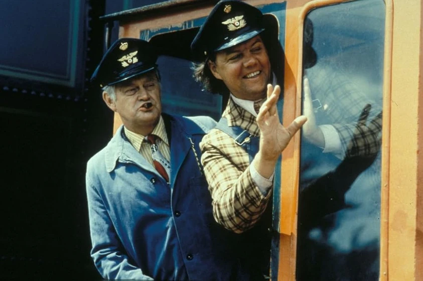 Ove Sprogøe y Morten Grunwald en the-olsen-gang-on-the-track