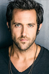 picture of actor Robert DuBois