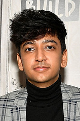 picture of actor Nik Dodani