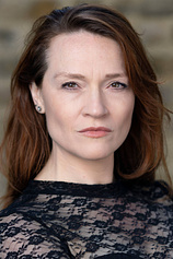 picture of actor Tina Barnes
