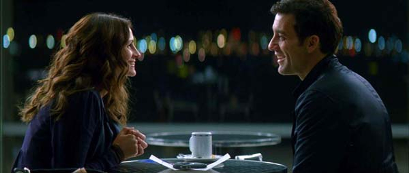 Clive Owen y Julia Roberts en Duplicity