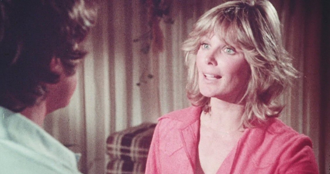 Linda Evans en Maten a Mr. Mitchell