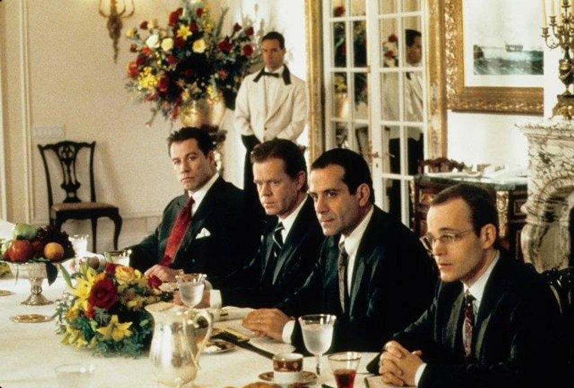 Tony Shalhoub, John Travolta, William H. Macy y Zeljko Ivanek en accion-civil