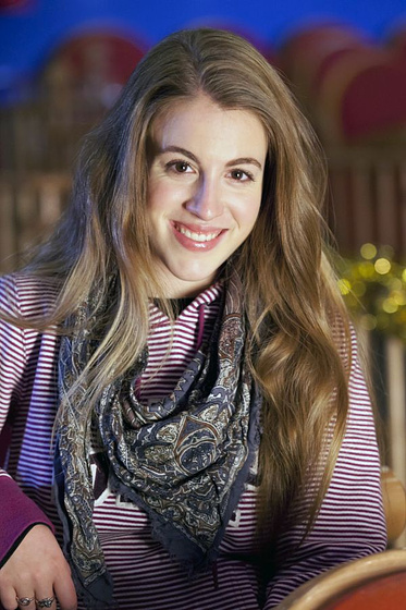 Laura Esquivel en Maktub