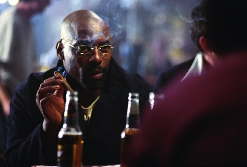 Isaiah Washington en Ghost Ship. Barco Fantasma