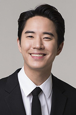 picture of actor Moon Tae-yu