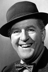 photo of person Stanley Holloway