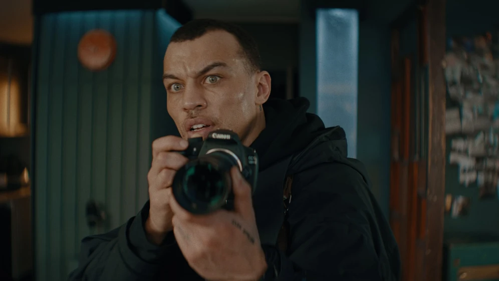 Dudley O'Shaughnessy en rain-catcher