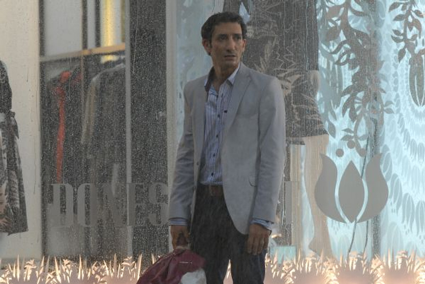 Juan Minujín en Dos más dos